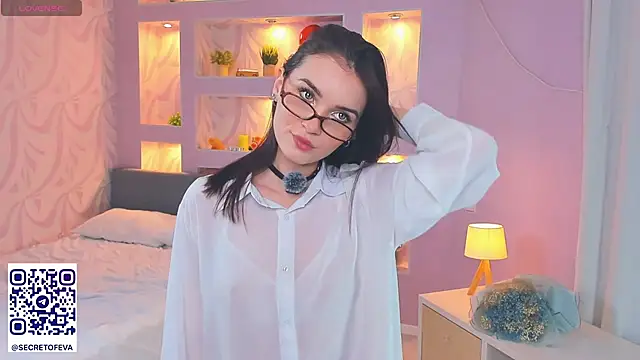 Snapshot of TeriRipka chatting on November 2025 07:03:01 PM TeriRipka online show from November 2025 07:03:01 PM