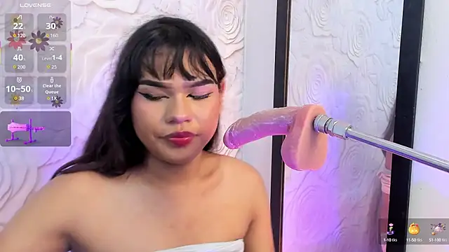 Snapshot of Monthiee chatting on October 2025 05:43:02 AM Monthiee online show from October 2025 05:43:02 AM