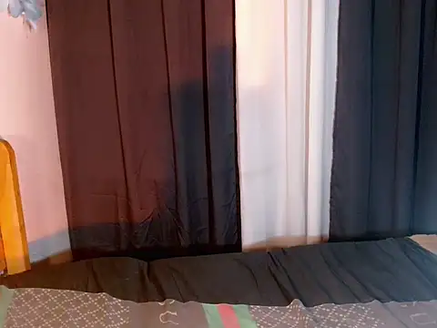 Snapshot of addicted_to_alex chatting on September 2025 05:22:01 AM addicted to alex online show from September 2025 05:22:01 AM