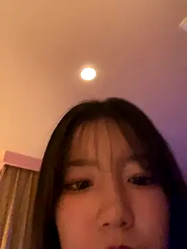 Snapshot of happy_hino chatting on December 2025 09:59:01 AM happy hino online show from December 2025 09:59:01 AM