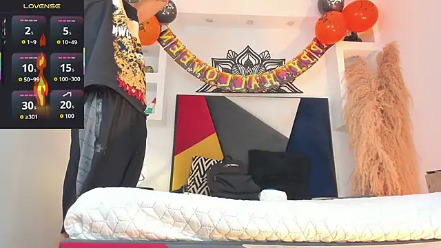 Ram Swain online show from October 2025 01:13:01 PM