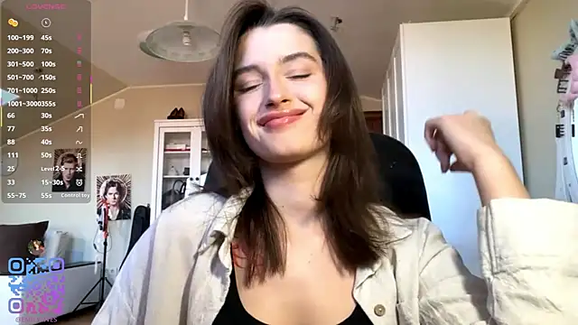 DarlineBrustera online show from May 2026 02:10:01 PM