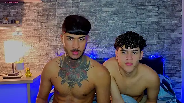 Snapshot of Theimperialboys_ chatting on March 2026 01:31:02 AM Theimperialboys online show from March 2026 01:31:02 AM