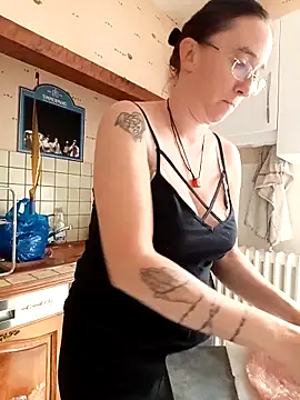 Sophierob1 online show from September 2025 09:11:02 AM