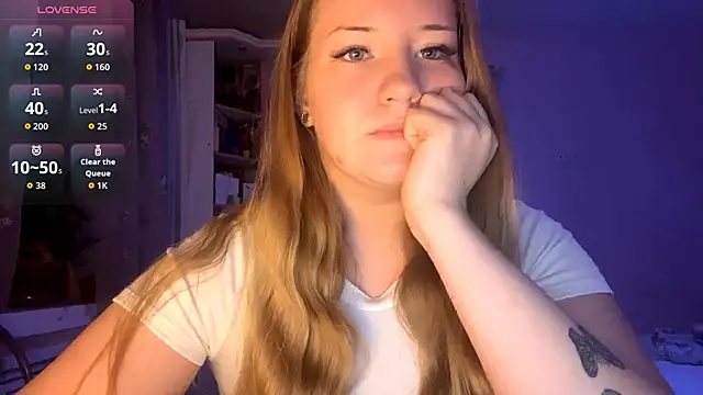 PandaFluff online show from October 2025 03:09:02 PM