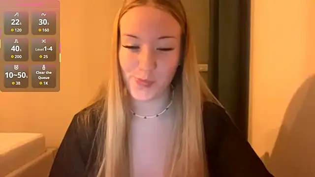 PandaFluff online show from October 2025 05:24:01 PM