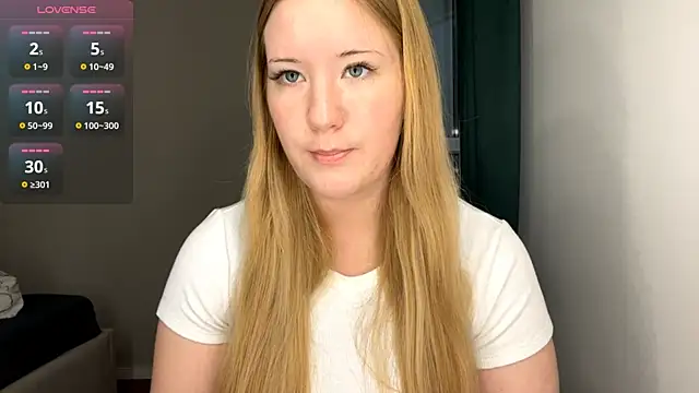 PandaFluff online show from October 2025 04:14:02 PM