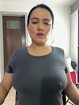 Snapshot of Rouse69_ chatting on November 2025 06:36:01 AM Rouse69 online show from November 2025 06:36:01 AM