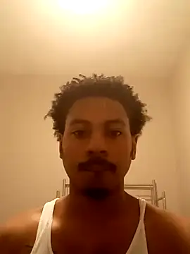 Snapshot of Yungandhungd chatting on September 2025 12:06:01 PM Yungandhungd online show from September 2025 12:06:01 PM