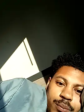 Snapshot of Yungandhungd chatting on September 2025 12:39:01 PM Yungandhungd online show from September 2025 12:39:01 PM