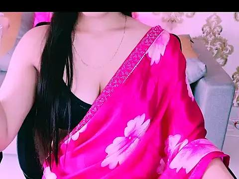 My Rose online show from November 2025 02:28:01 PM