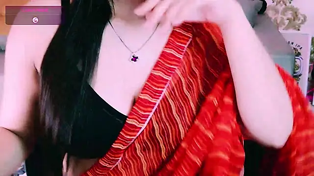 Snapshot of My_Rose chatting on March 2026 05:18:02 PM My Rose online show from March 2026 05:18:02 PM