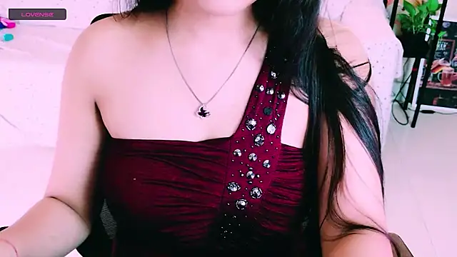 Snapshot of My_Rose chatting on April 2026 12:03:01 PM My Rose online show from April 2026 12:03:01 PM