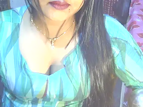 Nusrat Faria07 online show from December 2025 09:53:01 PM