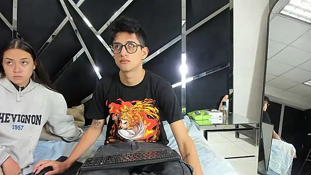 Noa Arez online show from January 2026 02:04:01 AM