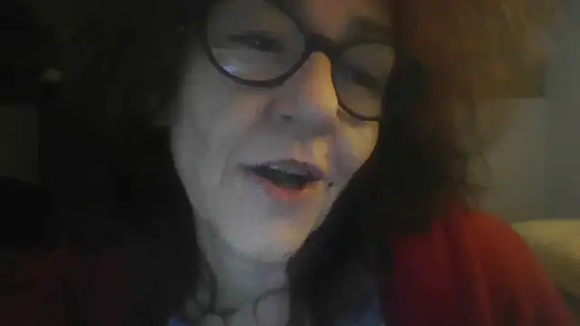 Snapshot of klarissabloum chatting on March 2026 08:19:01 AM klarissabloum online show from March 2026 08:19:01 AM