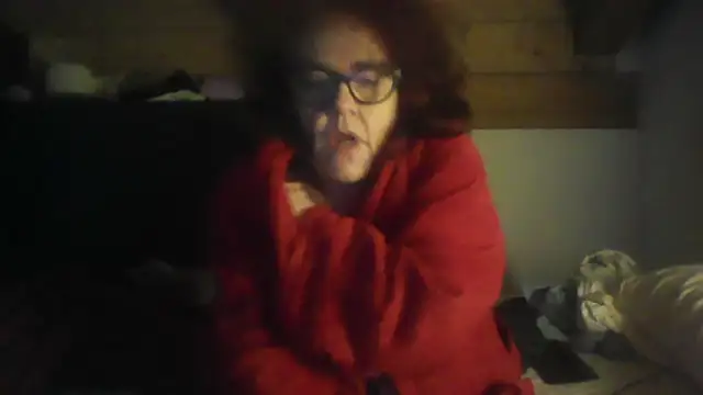 Snapshot of klarissabloum chatting on April 2026 06:38:01 AM klarissabloum online show from April 2026 06:38:01 AM