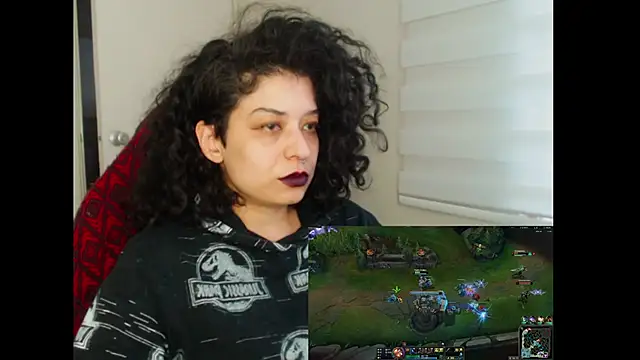 Snapshot of miss_carmila1 chatting on September 2025 10:53:01 PM miss carmila1 online show from September 2025 10:53:01 PM