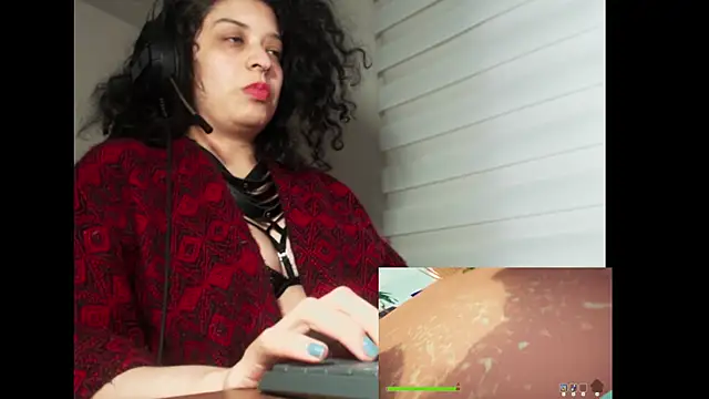 Snapshot of miss_carmila1 chatting on September 2025 10:47:01 PM miss carmila1 online show from September 2025 10:47:01 PM