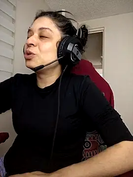 Snapshot of miss_carmila1 chatting on November 2025 01:37:01 AM miss carmila1 online show from November 2025 01:37:01 AM