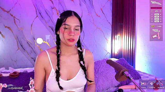 Emmiicute online show from April 2026 08:09:02 PM