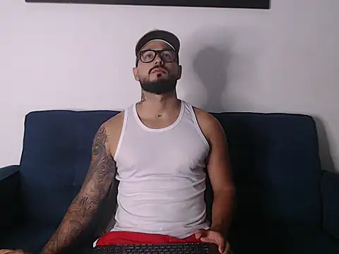 Eric Evans1 online show from October 2025 04:03:02 AM