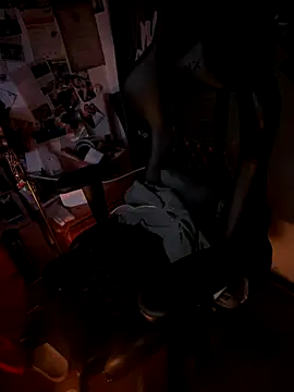 Mexxwell69 online show from October 2025 01:57:01 AM