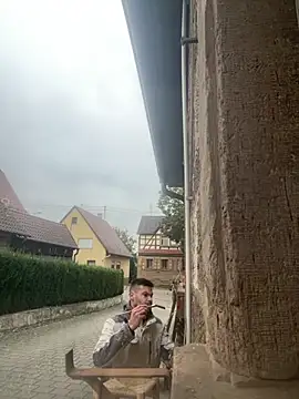 Mexxwell69 online show from October 2025 08:13:01 AM