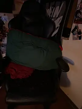 Mexxwell69 online show from October 2025 10:21:02 PM