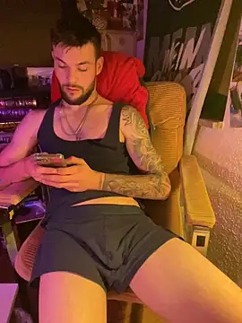 Mexxwell69 online show from October 2025 12:27:01 AM