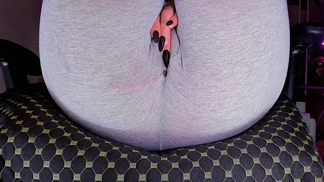 Snapshot of Cameltoe_squirt_inPants chatting on October 2025 11:25:01 AM Cameltoe squirt inPants online show from October 2025 11:25:01 AM