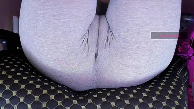 Snapshot of Cameltoe_squirt_inPants chatting on November 2025 02:49:01 PM Cameltoe squirt inPants online show from November 2025 02:49:01 PM