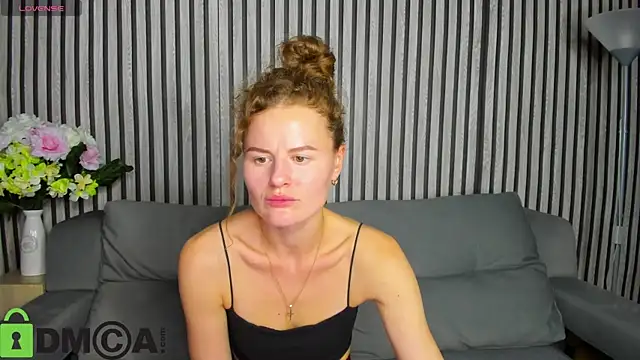 Snapshot of Wanda_Gomez chatting on September 2025 02:16:01 PM Wanda Gomez online show from September 2025 02:16:01 PM