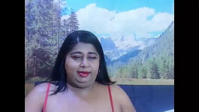Snapshot of indianhoney694u chatting on February 2026 05:49:01 AM indianhoney694u online show from February 2026 05:49:01 AM