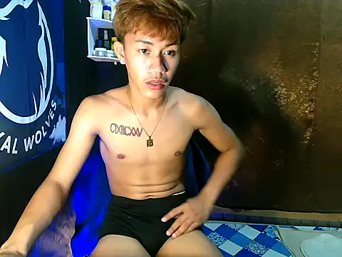 naughtyboyloy 0 online show from October 2025 05:25:02 PM