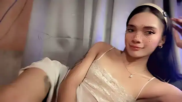 Snapshot of anastasia_cums chatting on October 2025 11:43:01 AM anastasia cums online show from October 2025 11:43:01 AM