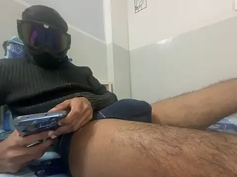 Snapshot of monster_fuck chatting on December 2025 10:53:01 AM monster fuck online show from December 2025 10:53:01 AM