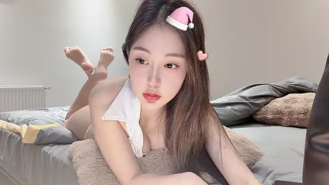 Aquarius-002 online show from October 2025 01:40:02 PM