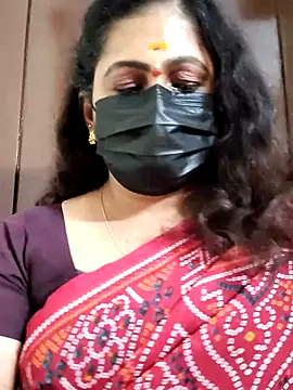 Snapshot of Sweetie_swetha37 chatting on September 2025 05:35:02 PM Sweetie swetha37 online show from September 2025 05:35:02 PM