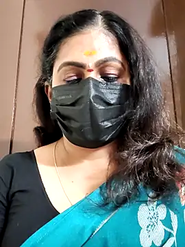 Snapshot of Sweetie_swetha37 chatting on September 2025 06:20:01 PM Sweetie swetha37 online show from September 2025 06:20:01 PM