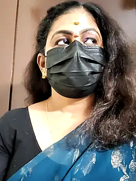 Snapshot of Sweetie_swetha37 chatting on September 2025 03:25:01 PM Sweetie swetha37 online show from September 2025 03:25:01 PM