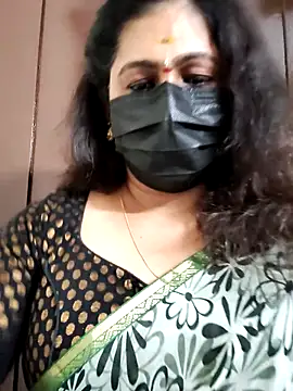 Snapshot of Sweetie_swetha37 chatting on September 2025 12:19:01 PM Sweetie swetha37 online show from September 2025 12:19:01 PM