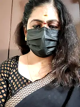 Snapshot of Sweetie_swetha37 chatting on September 2025 08:07:01 AM Sweetie swetha37 online show from September 2025 08:07:01 AM