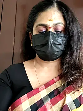 Snapshot of Sweetie_swetha37 chatting on September 2025 10:53:02 AM Sweetie swetha37 online show from September 2025 10:53:02 AM