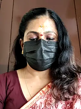 Snapshot of Sweetie_swetha37 chatting on October 2025 12:02:02 PM Sweetie swetha37 online show from October 2025 12:02:02 PM