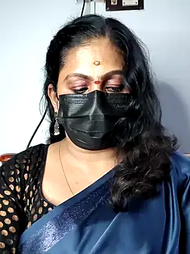 Snapshot of Sweetie_swetha37 chatting on October 2025 07:04:02 PM Sweetie swetha37 online show from October 2025 07:04:02 PM