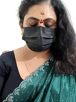 Snapshot of Sweetie_swetha37 chatting on December 2025 04:02:01 PM Sweetie swetha37 online show from December 2025 04:02:01 PM