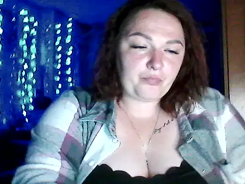 AngelQSky online show from May 2026 09:09:02 PM