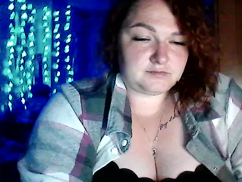 AngelQSky online show from May 2026 08:57:02 PM