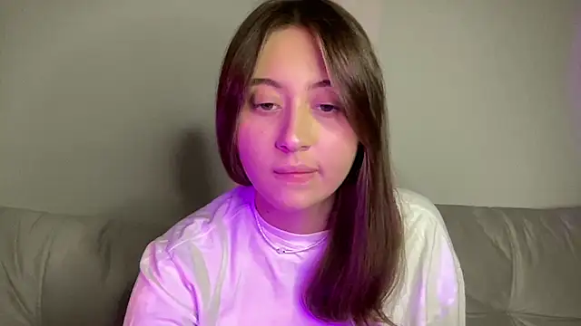 StellarAlice online show from October 2025 07:24:02 PM